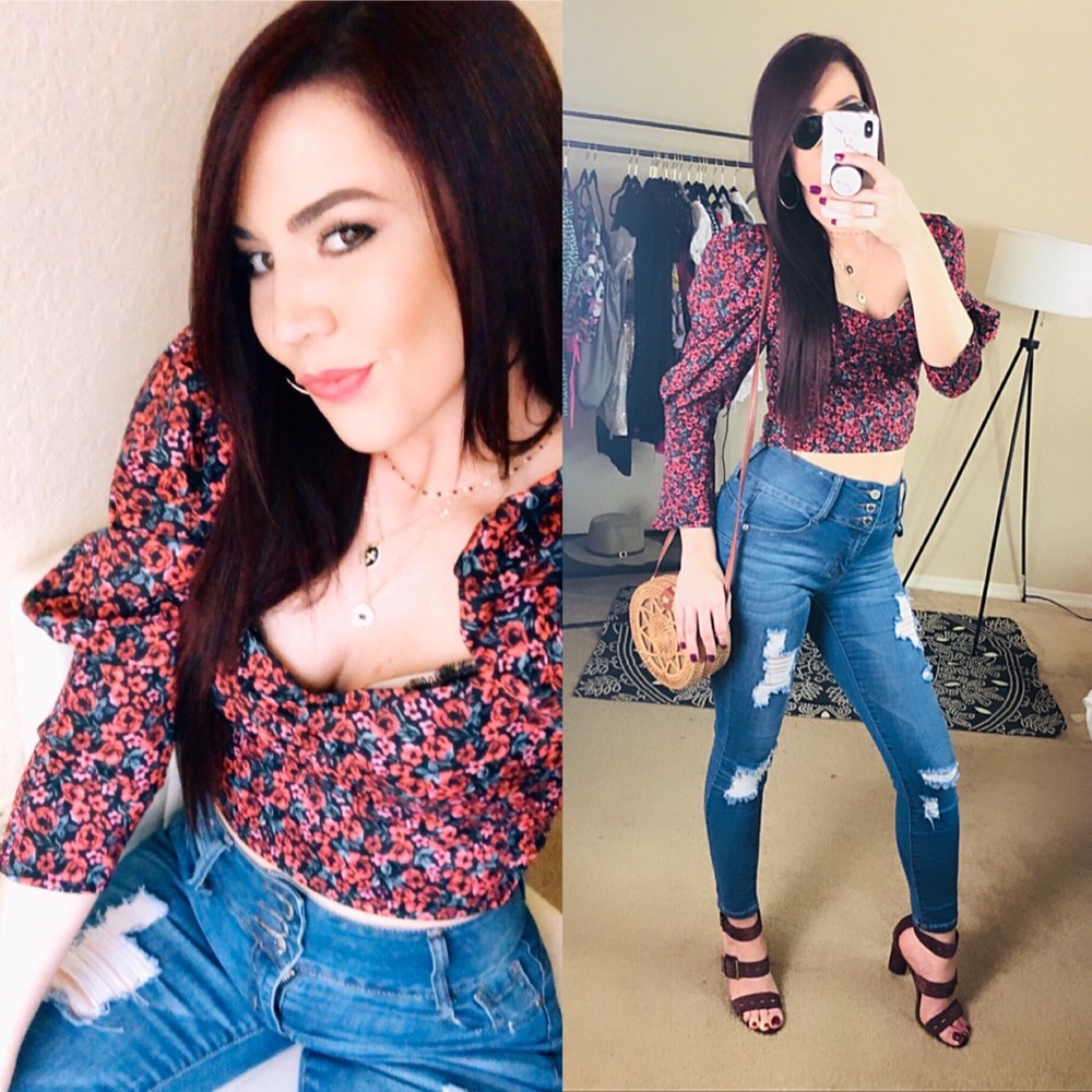 Floral Puff Sleeves Crop Top